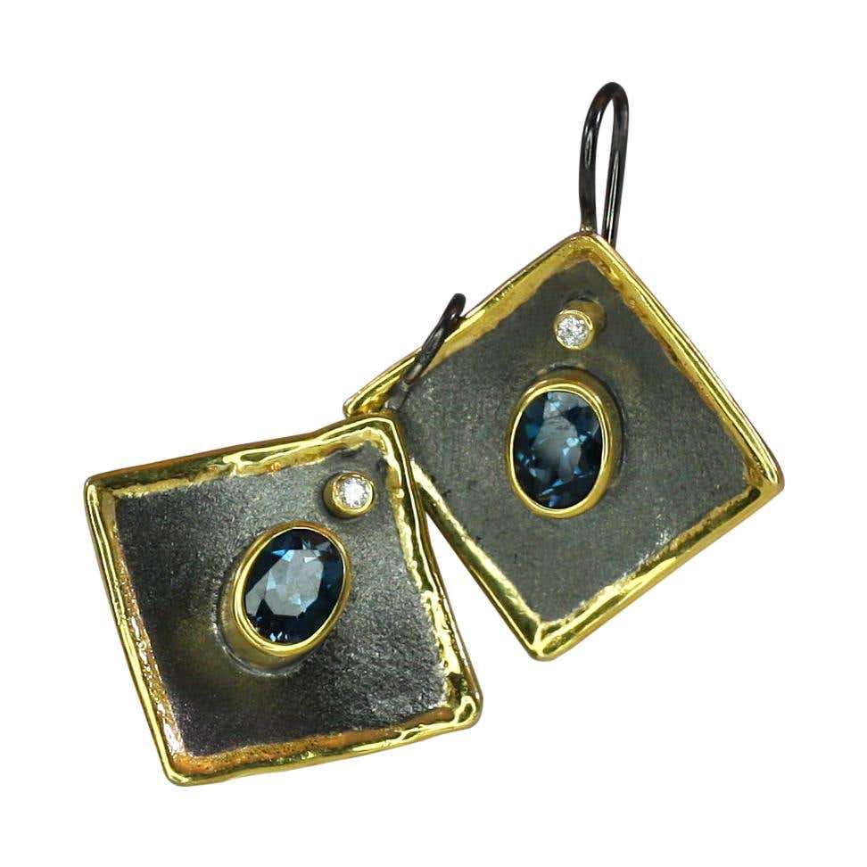 Eclyps Topaz Earrings in Fine Silver Finished with Ruthenium and Gold