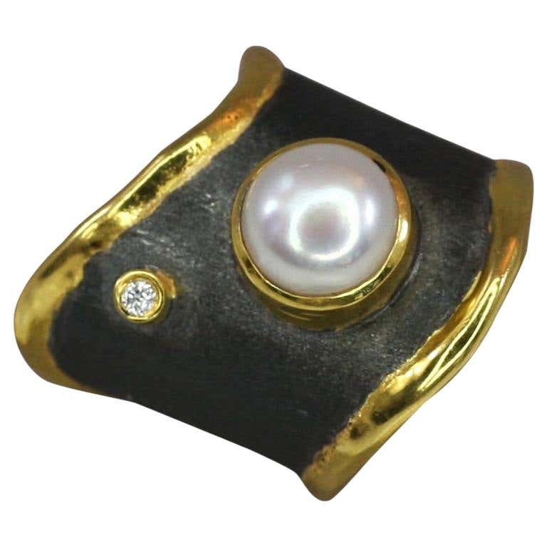 Eclyps Pearl and Diamond Fine Silver Ruthenium and 24 Karat Gold Ring