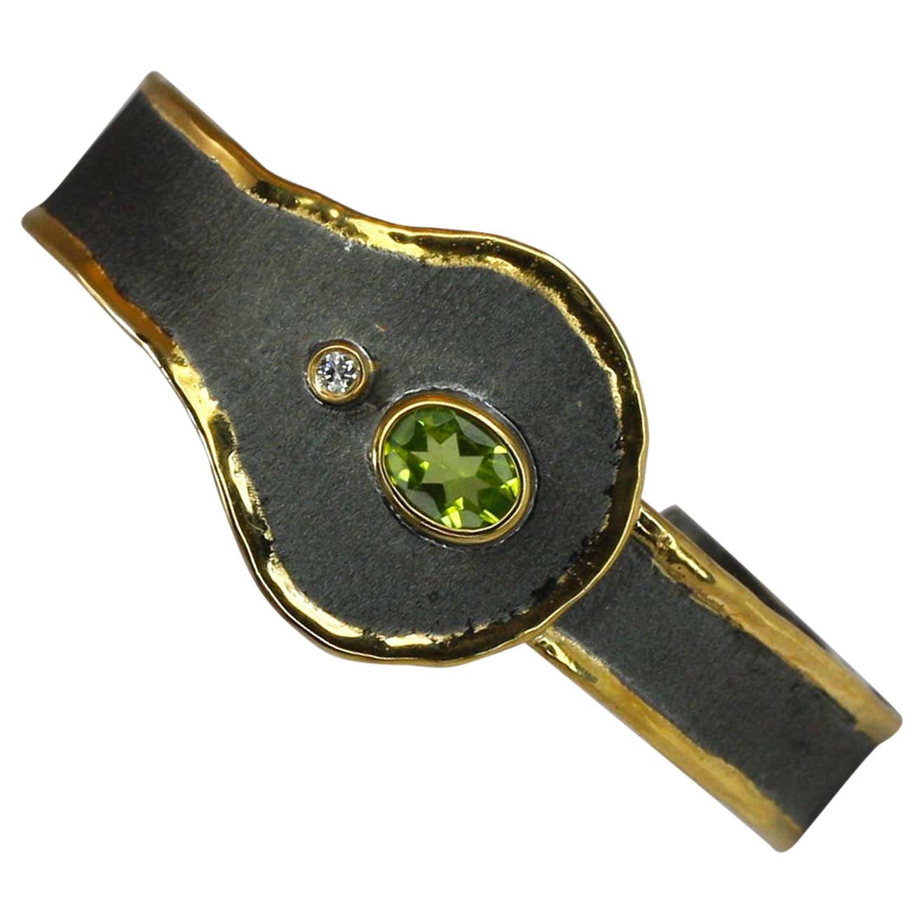 Eclyps Peridot and Diamond Silver Bracelet with Ruthenium and Pure Gold