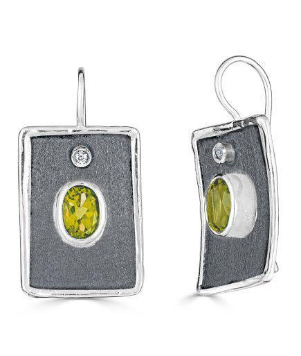 HEPHESTOS Diamond Earrings Style 23
