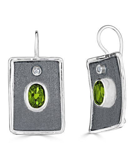 HEPHESTOS Diamond Earrings Style 23